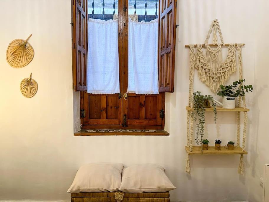 Ferienwohnung Aires Bohemios En Pleno Centro. Alicante Exterior foto