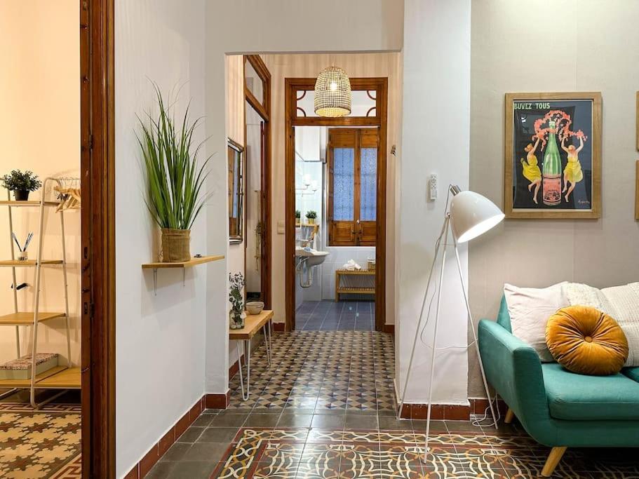 Ferienwohnung Aires Bohemios En Pleno Centro. Alicante Exterior foto