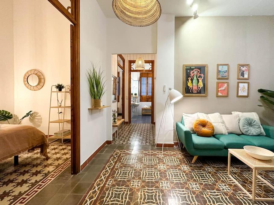 Ferienwohnung Aires Bohemios En Pleno Centro. Alicante Exterior foto